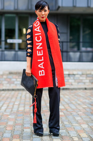 balenciaga, black bag, black pants, black shoes, black top, fashion week, frenchystyle, full length, FW, high heels, jonathan paciullo, leather bag, leather shoes, LFW, LONDON, printed scarf, red scarf, SPRING SUMMER 2018, SS 18, street style, trousers, vertical