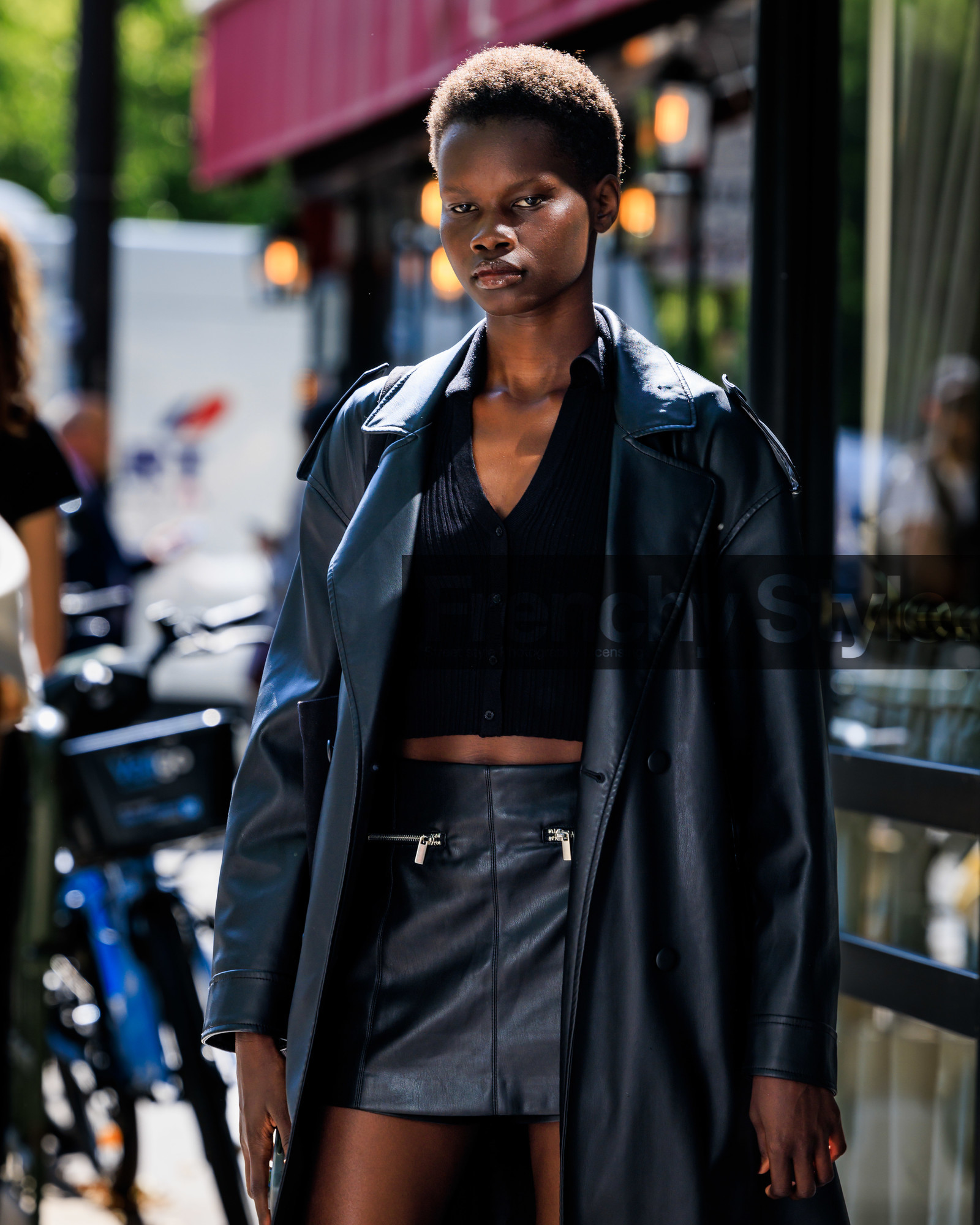 fashion week, frenchystyle, FW, jonathan paciullo, street style, PFW, PARIS, FW 23-24, FALL WINTER 2023-2024, AUTUMN WINTER 2023-2024, HAUTE COUTURE, vertical, atmosphere details, detail