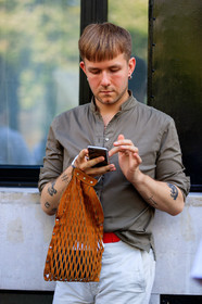 street style, jonathan paciullo, FW, frenchystyle, fashion week, PFW, PARIS, SPRING SUMMER 2019, SS 19, vertical, detail
