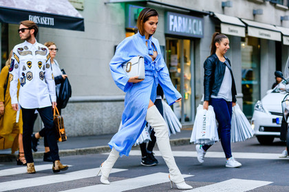 atmosphere details, blue dress, blue shirt, blue skirt, bow, bow collar, Doina Ciobanu, fashion week, frenchystyle, full length, FW, high boots, high heels, horizontal, jonathan paciullo, leather bag, leather shoes, men shirt, MFW, MILAN, shirt dress, SPRING SUMMER 2017, SS 17, street style, striped shirt, white bag, white bg, white boots