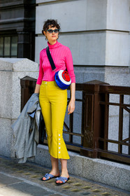 blue, chloe hill, earrings, graphic bag, grey jacket, grey shoes, leather bag, leather shoes, multicolor bag, necklace, pink sweater, printed bag, red, sunglasses, trousers, white, yellow pants, fashion week, frenchystyle, FW, jonathan paciullo, street style, LFW, LONDON, SPRING SUMMER 2019, SS 19, vertical, full length