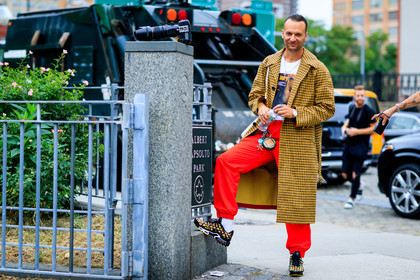 burberry, checked, earrings, graphic jacket, julien boudet, leather shoes, necklace, nike, printed jacket, printed t shirt, red pants, rings, sweatpants, trousers, watch, white t shirt, yellow coat, yellow sneakers, fashion week, frenchystyle, FW, jonathan paciullo, street style, NYFW, NEW YORK, SPRING SUMMER 2019, SS 19, atmosphere details, horizontal, full length