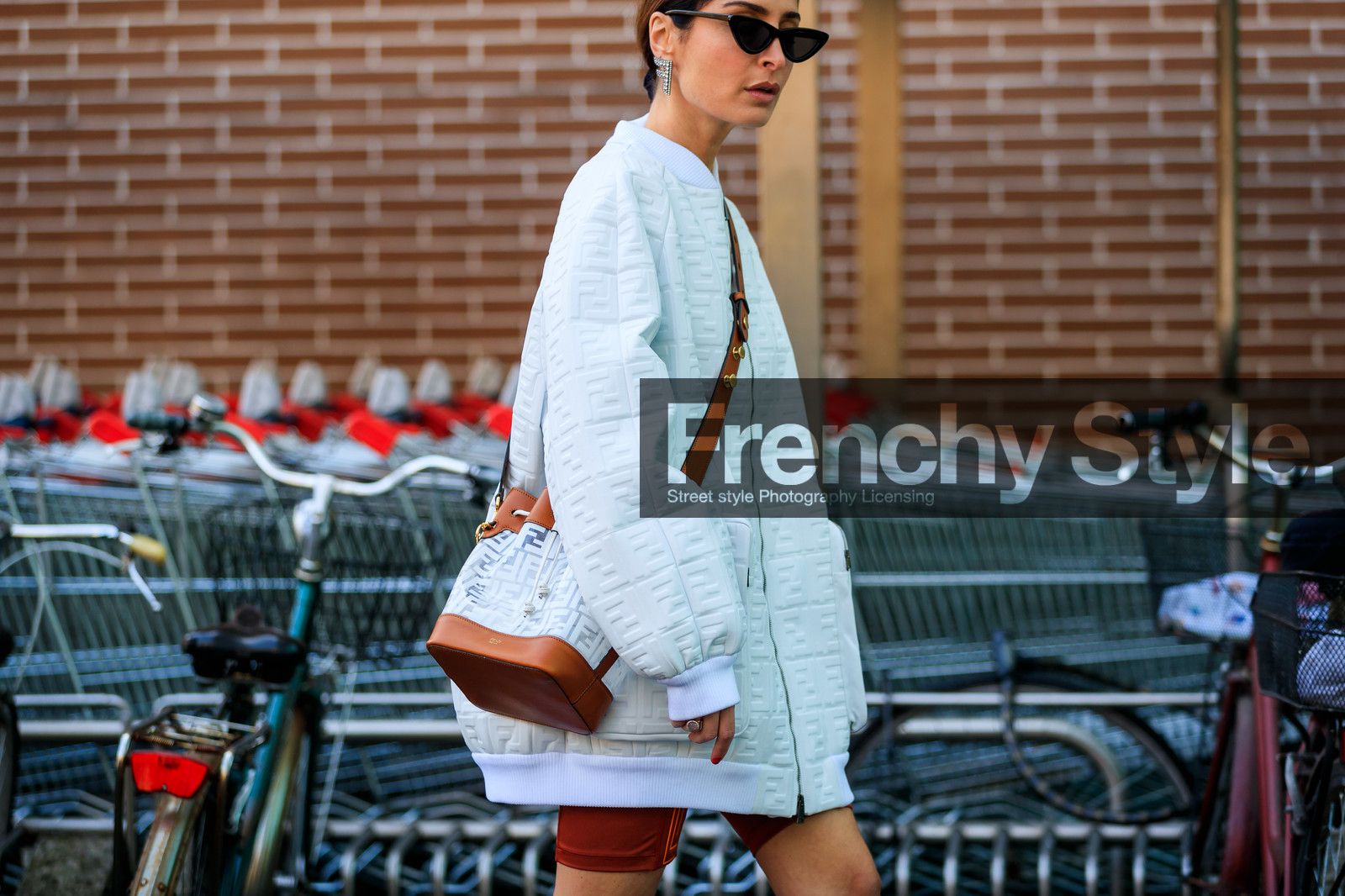bomber jacket, fendi, geraldine boublil, graphic bag, graphic jacket, leather bag, leather jacket, monogram, printed bag, printed jacket, sunglasses, transparent bag, white jacket, MILAN, MFW, fashion week, frenchystyle, FW, jonathan paciullo, street style, AUTUMN WINTER 2019-2020, AW 19-20, FALL WINTER 2019-2020, FW 19-20, atmosphere details, detail, horizontal