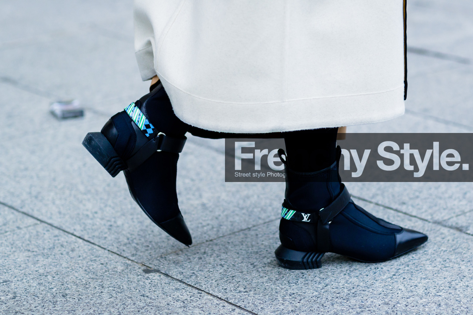 black boots, black shoes, leather shoes, louis vuitton, fashion week, frenchystyle, FW, jonathan paciullo, street style, PFW, PARIS, SPRING SUMMER 2017, SS 17, HAUTE COUTURE, atmosphere details, detail, horizontal