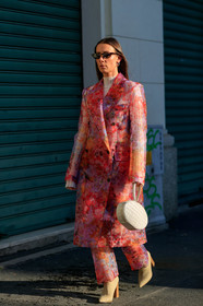 alice & j.s, beige boots, floral, flowers, graphic jacket, leather bag, leather shoes, pink coat, pink pants, printed jacket, sunglasses, trousers, white bag, MILAN, MFW, fashion week, frenchystyle, FW, jonathan paciullo, street style, AUTUMN WINTER 2019-2020, AW 19-20, FALL WINTER 2019-2020, FW 19-20, vertical, full length
