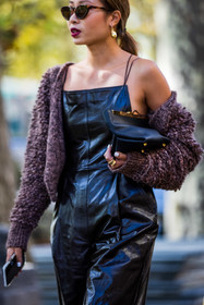 bag, black bag, black jumpsuit, brown cardigan, cardigan, cateyes sunglasses, earrings, jumpsuit, leather bag, leather jumpsuit, Rosana Lai, sunglasses, tortoise sunglasses, street style, jonathan paciullo, FW, frenchystyle, fashion week, PFW, PARIS, SPRING SUMMER 2022, SS 22, vertical, atmosphere details