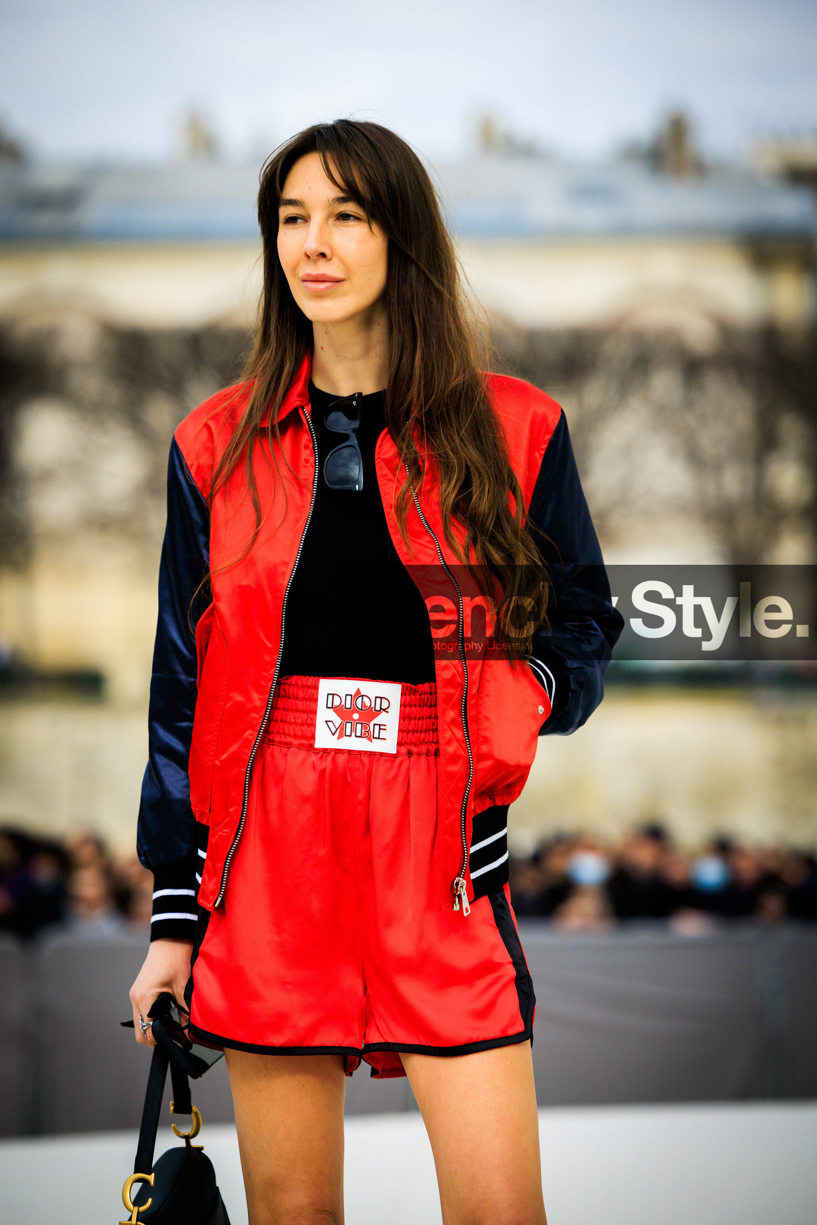 red boxing shorts, red jacket, black shirt, black laced boots, leather boots, saddle bag, black bag, dior handbag, estelle pigault, fashion week, frenchystyle, FW, jonathan paciullo, street style, AUTUMN WINTER 2022-2023, FALL WINTER 2022_2023, FW 22-23, PFW, PARIS, vertical, detail