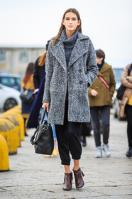AUTUMN WINTER 2016-2017, AW 16-17, black bag, black pants, brown boots, caban, FALL WINTER 2016-2017, fashion week, frenchystyle, full length, FW, FW 16-17, grey coat, grey jacket, grey sweater, grey turtleneck, jonathan paciullo, leather bag, leather boots, LFW, LONDON, long hair, MENSWEAR, model, street style, sweatpants, trousers, vertical