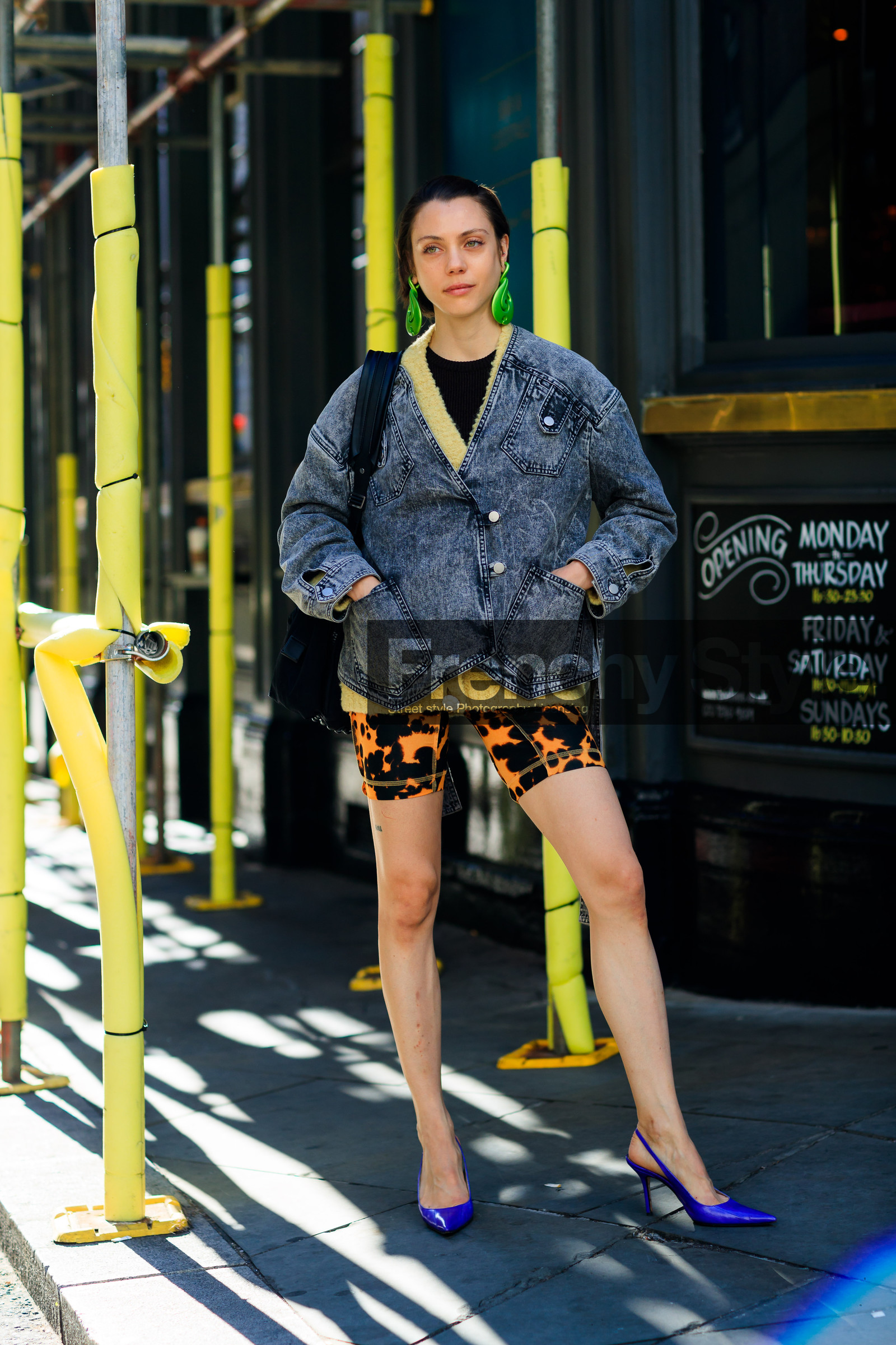 black denim, denim jacket, earrings, giorgia pendelburry, graphic shorts, leather shoes, printed shorts, purple shoes, shearling, fashion week, frenchystyle, FW, jonathan paciullo, street style, LFW, LONDON, SPRING SUMMER 2019, SS 19, vertical, full length