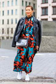 adidas, AUTUMN WINTER 2016-2017, AW 16-17, black, black jacket, black perfecto, fashion week, floral, flower, frenchystyle, full length, FW, FW 16-17, jonathan paciullo, leather bag, leather jacket, leather perfecto, leather sneakers, liz yu, loewe, NEW YORK, NYFW, printed jumpsuit, printed pants, red, silver bag, stan smith, street style, turquoise, vertical, white sneakers, wide pants, woman