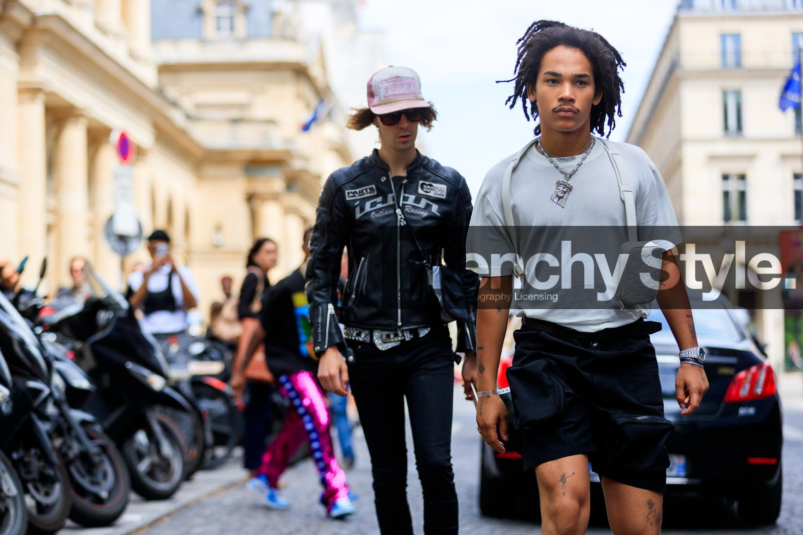 street style, jonathan paciullo, FW, frenchystyle, fashion week, PFW, PARIS, SPRING SUMMER 2019, SS 19, luka sabbat, horizontal, atmosphere details, detail