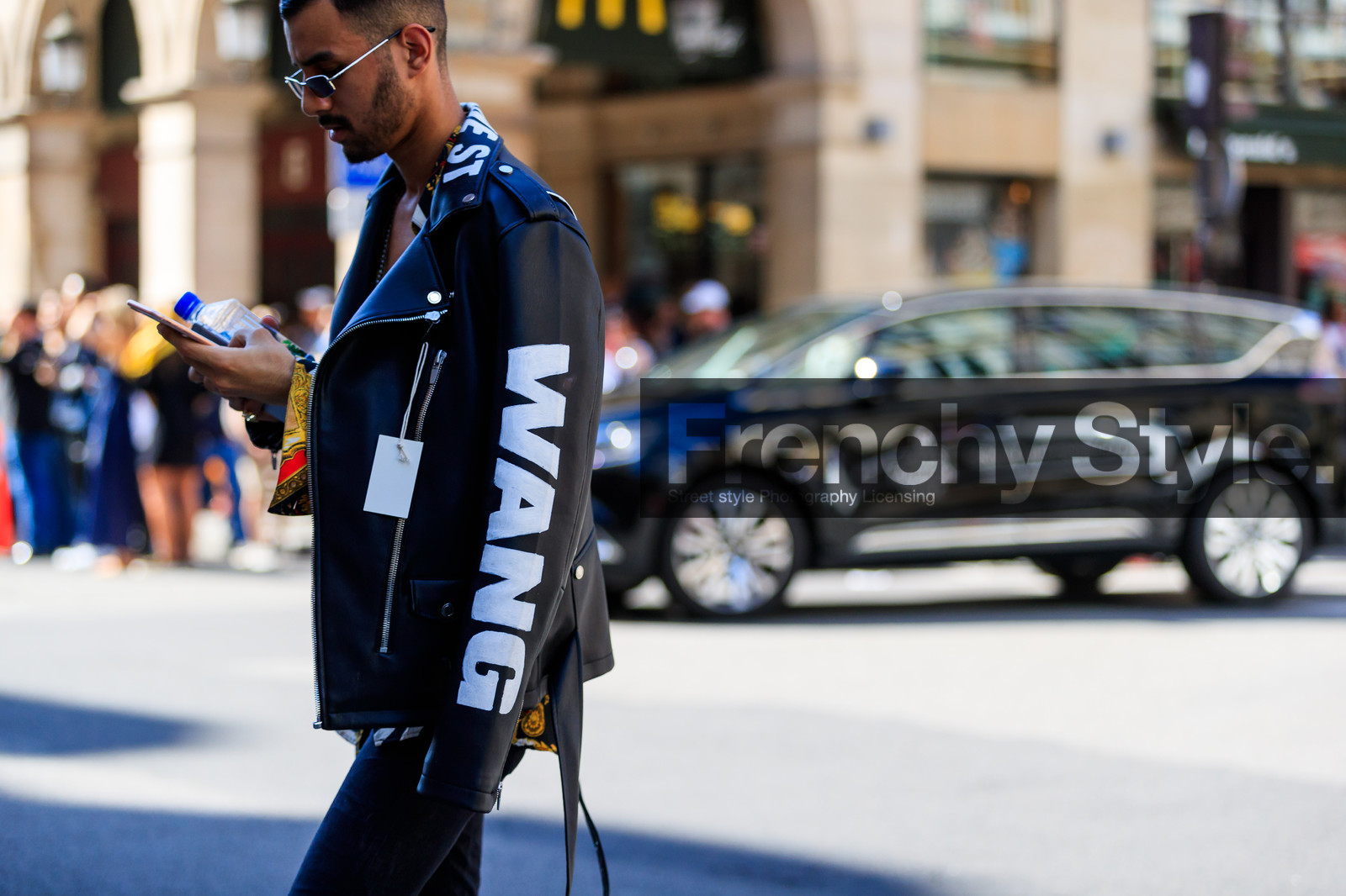 street style, jonathan paciullo, FW, frenchystyle, fashion week, PFW, PARIS, SPRING SUMMER 2019, SS 19, horizontal, atmosphere details, detail