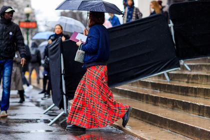 atmosphere details, AUTUMN WINTER 2017-2018, AW 17-18, black shoes, bomber jacket, checked skirt, FALL WINTER 2017-2018, fashion week, frenchystyle, full length, FW, FW 17-18, graphic skirt, horizontal, jonathan paciullo, leather bag, leather shoes, navy jacket, PARIS, PFW, plaid, printed skirt, red skirt, sequined bag, street style, tartan, umbrella
