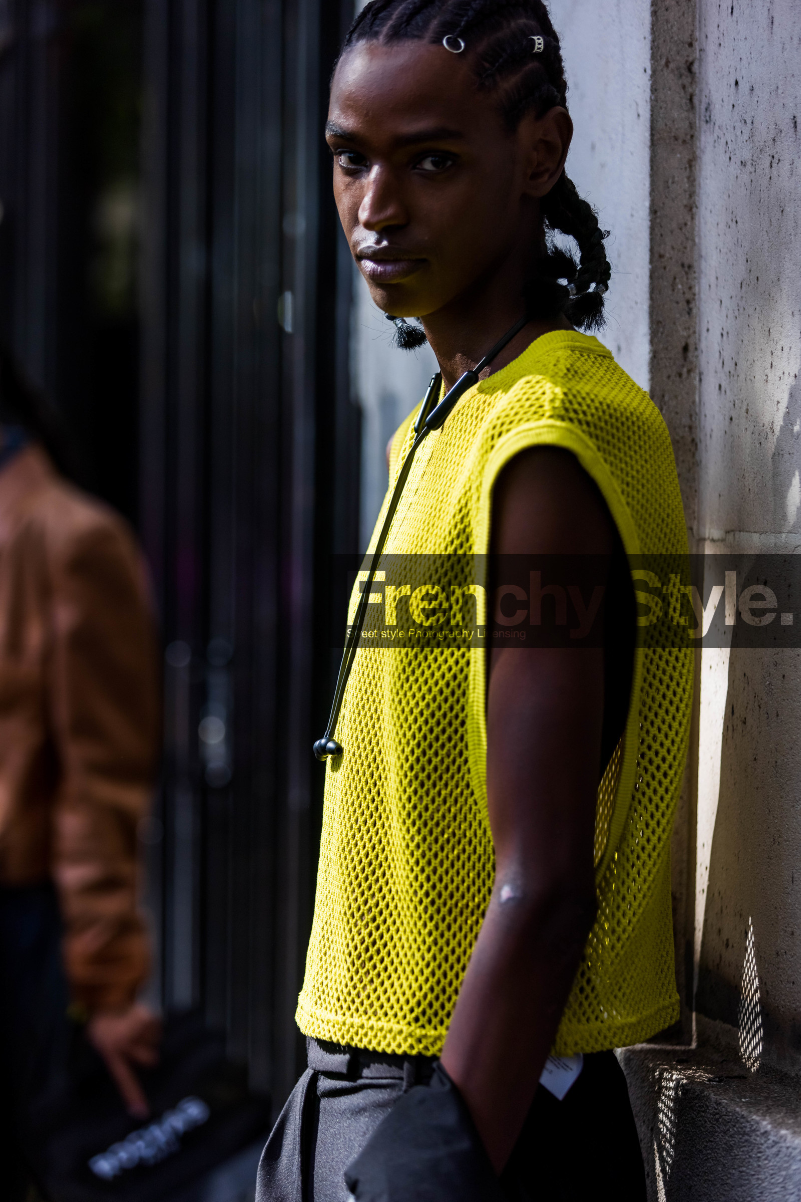 afro braid, black pants, braid, color, hairstyle, menswear, top, yellow top, street style, jonathan paciullo, FW, frenchystyle, fashion week, PFW, PARIS, SPRING SUMMER 2022, SS 22, vertical, atmosphere details, model