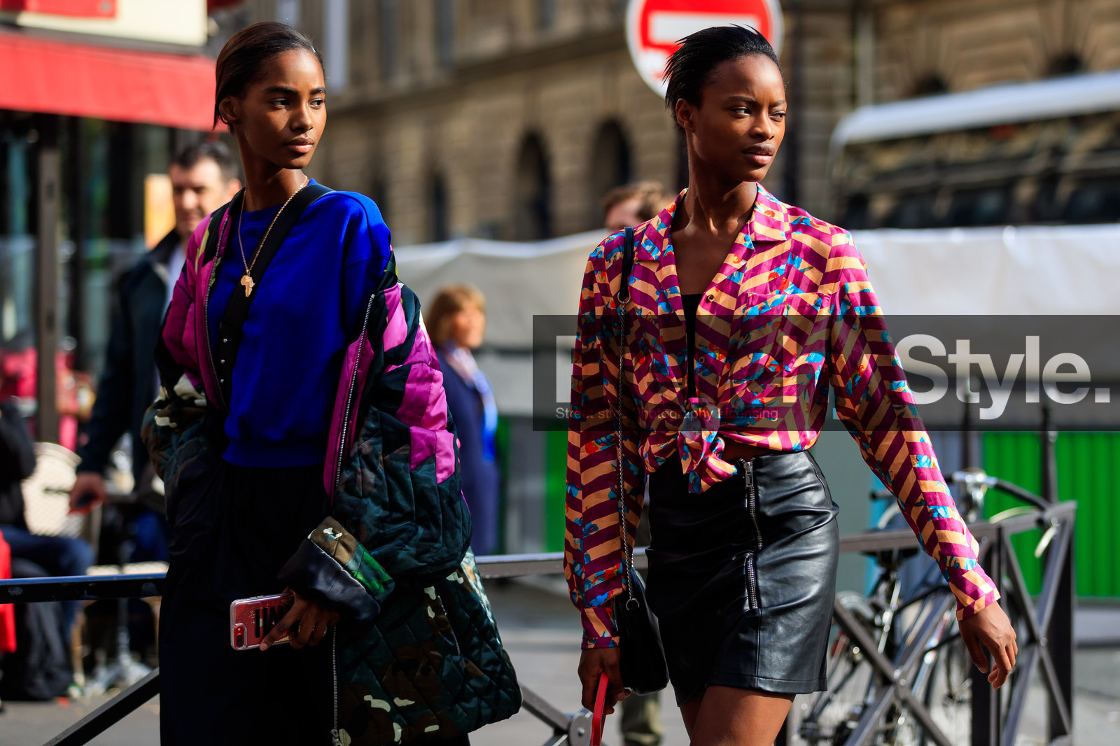 atmosphere details, black skirt, blue sweater, detail, fashion week, frenchystyle, FW, graphic shirt, horizontal, jonathan paciullo, leather skirt, PARIS, PFW, pink jacket, printed shirt, red shirt, SPRING SUMMER 2018, SS 18, street style, model