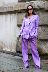 graphic bag, leather bag, printed bag, purple jacket, purple pants, purple suit, sunglasses, trousers, white bag, fashion week, frenchystyle, FW, jonathan paciullo, street style, MFW, MILAN, AUTUMN WINTER 2018-2019, FALL WINTER 2018-2019, FW 18-19, vertical, full length, Chriselle Lim