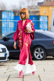 AUTUMN WINTER 2016-2017, AW 16-17, choker, FALL WINTER 2016-2017, fashion week, floral, flower, frenchystyle, full length, FW, FW 16-17, hermès, high heels, jonathan paciullo, kelly bag, leather bag, leather shoes, LFW, LONDON, MENSWEAR, mini bag, necklace, pink heels, pink shoes, printed dress, red dress, robe, satin, silk dress, street style, sunglasses, vertical, white bag
