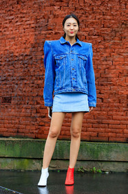 AUTUMN WINTER 2017-2018, AW 17-18, balenciaga, blue denim, denim jacket, denim skirt, FALL WINTER 2017-2018, fashion week, frenchystyle, full length, FW, FW 17-18, high heels, jonathan paciullo, leather shoes, PARIS, PFW, red boots, street style, vertical, white boots