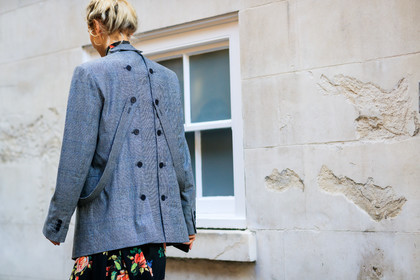 atmosphere details, black dress, blazer, checked jacket, detail, fashion week, floral, flowers, frenchystyle, FW, graphic jacket, grey jacket, horizontal, jonathan paciullo, LFW, LONDON, olga karput, plaid, printed dress, printed jacket, SPRING SUMMER 2018, SS 18, street style