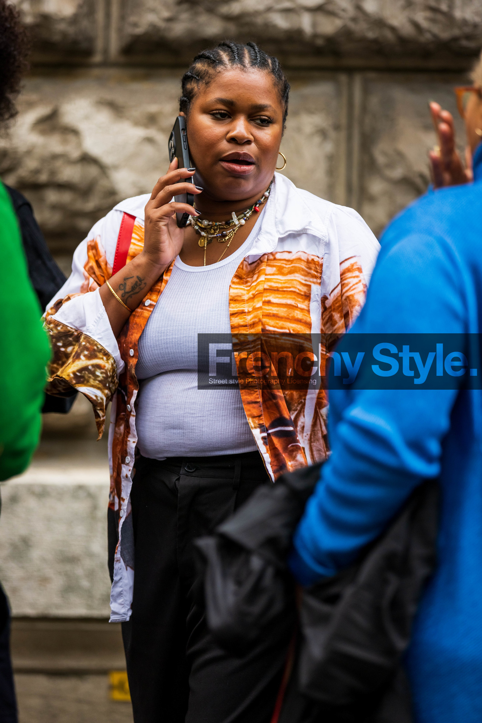 black pants, layering necklace, necklace, orange shirt, pants, print, printed shirt, shirt, white t-shirt, street style, jonathan paciullo, FW, frenchystyle, fashion week, PFW, PARIS, SPRING SUMMER 2022, SS 22, vertical, atmosphere details