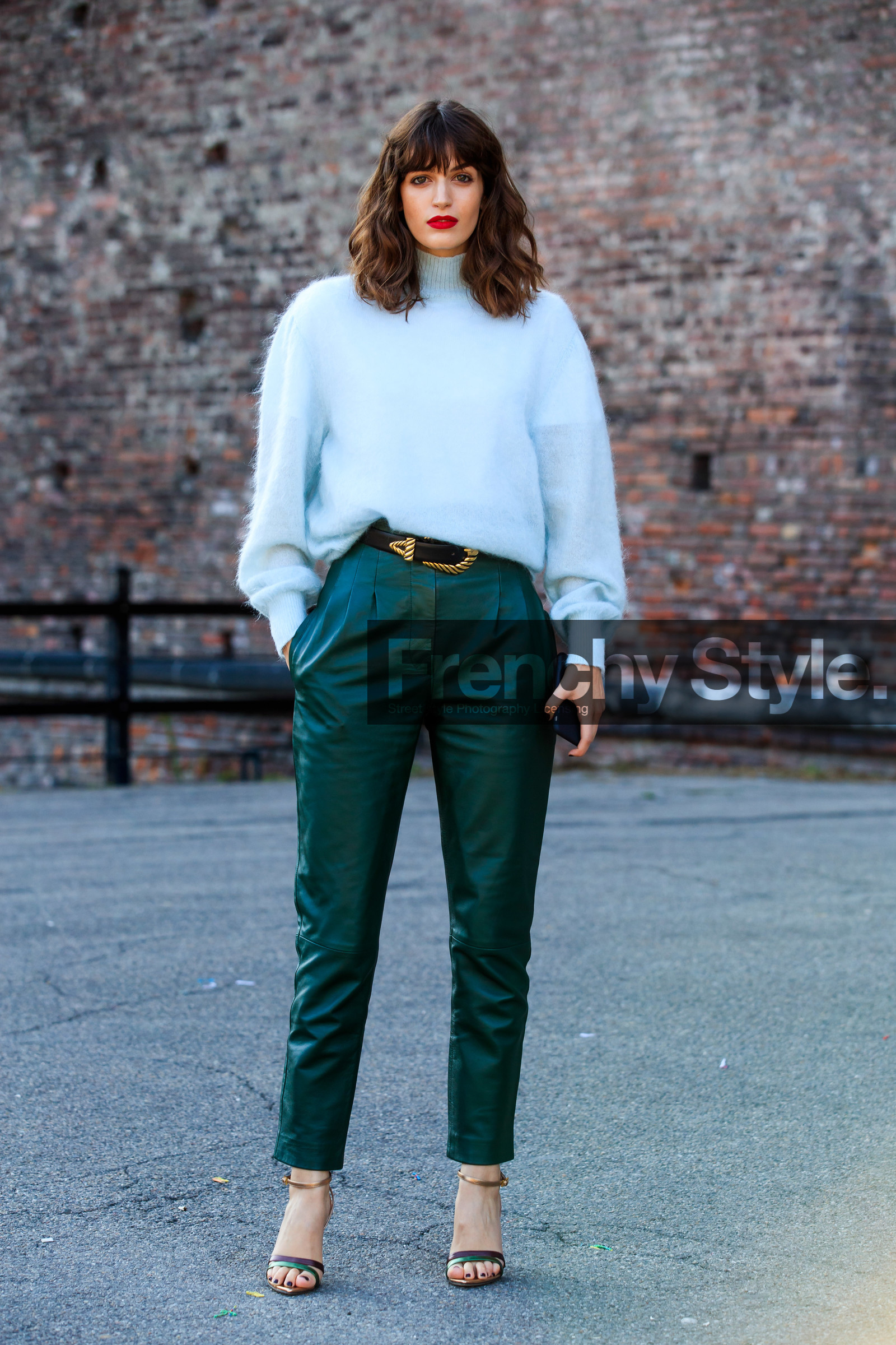 light blue pullover, turtleneck pullover, green pants, green leather pants, black leather belt, alberta ferretti belt, high heels sandals, multi straps sandals, red lipstick, fashion week, frenchystyle, FW, jonathan paciullo, street style, MFW, MILAN, SPRING SUMMER 2021, SS 21, vertical, full length