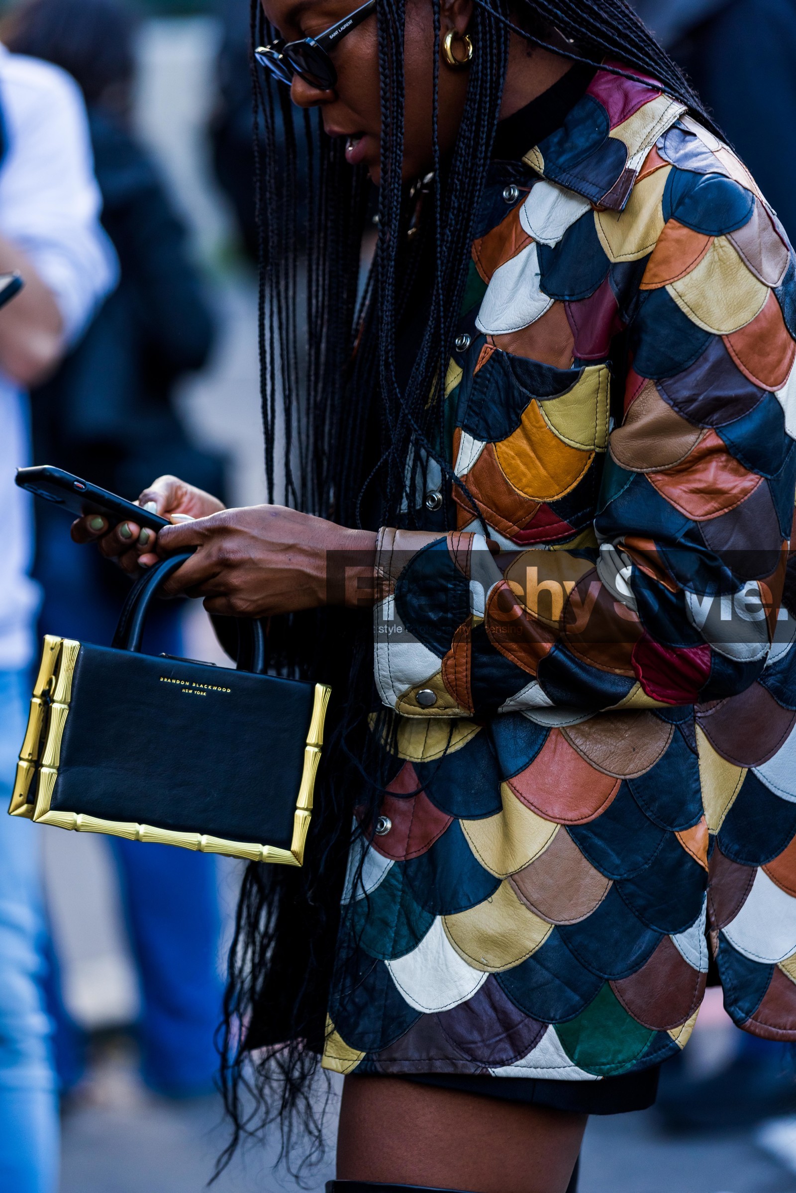 bag, blue jumpsuit, color, hermes bag, jean, jumpsuit, orange scarf, patchwork, printed scarf, scarf, scarf belt, straw bag, Susie Lau, yellow bag, fashion week, frenchystyle, FW, jonathan paciullo, street style, PFW, PARIS, SPRING SUMMER 2022, SS 22, vertical, atmosphere details