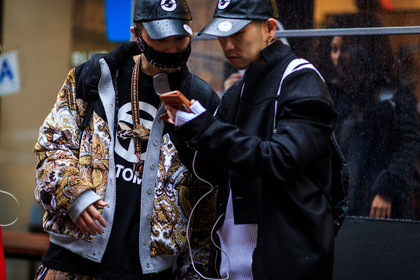 atmosphere details, AUTUMN WINTER 2016-2017, AW 16-17, black cap, black jacket, black sweater, bomber jacket, detail, fashion week, frenchystyle, FW, FW 16-17, group of people, horizontal, iphone, jonathan paciullo, man, NEW YORK, NYFW, printed jacket, printed sweater, street style