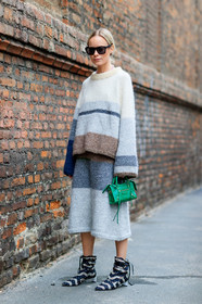 AUTUMN WINTER 2017-2018, AW 17-18, balenciaga, beige skirt, beige sweater, FALL WINTER 2017-2018, fashion week, frenchystyle, full length, FW, FW 17-18, graphic shoes, graphic skirt, green bag, grey skirt, grey sweater, jonathan paciullo, leather bag, leather shoes, MFW, MILAN, printed shoes, printed skirt, printed sweater, street style, striped sweater, sunglasses, vertical, white skirt, white sweater, wool skirt, wool sweater