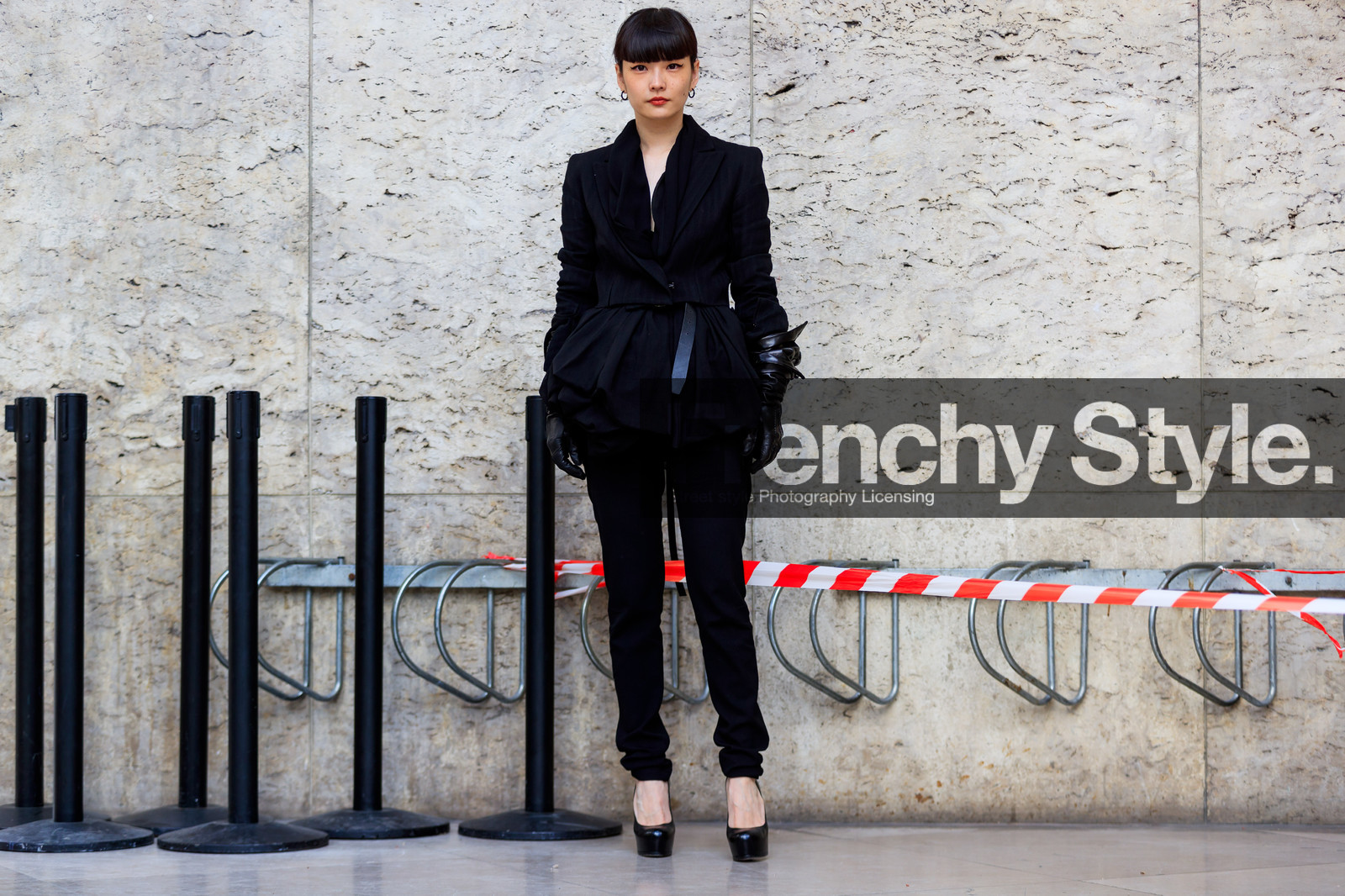street style, jonathan paciullo, FW, frenchystyle, fashion week, PFW, PARIS, SPRING SUMMER 2019, SS 19, kozue akimoto, horizontal, atmosphere details, full length