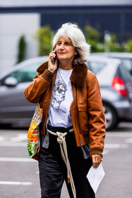 bag, belt, black pants, camel jacket, jacket, leather jacket, orange bag, pants, printed bag, printed t-shirt, rope belt, Sophie Fontanel, t-shirt, white t-shirt, PARIS, PFW, fashion week, frenchystyle, FW, jonathan paciullo, street style, SPRING SUMMER 2022, SS 22, vertical, atmosphere details