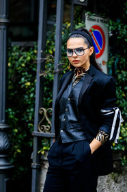 black and white, black jacket, black pants, black top, blazer, doina ciobanu, headband, leather top, ponytail, printed scarf, sunglasses, tone on tone, total look black, trousers, MILAN, MFW, fashion week, frenchystyle, FW, jonathan paciullo, street style, AUTUMN WINTER 2019-2020, AW 19-20, FALL WINTER 2019-2020, FW 19-20, vertical, atmosphere details, detail