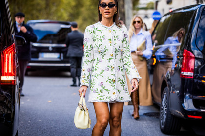 bag, Camila Coelho, cateye sunglasses, cream bag, dress, floral print, flower, leather bag, sunglasses, white dress, yellow bag, fashion week, frenchystyle, FW, jonathan paciullo, street style, PFW, PARIS, SPRING SUMMER 2022, SS 22, atmosphere details, horizontal