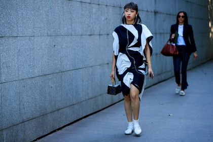 street style, jonathan paciullo, FW, frenchystyle, fashion week, PFW, PARIS, SPRING SUMMER 2019, SS 19, horizontal, atmosphere details, full length