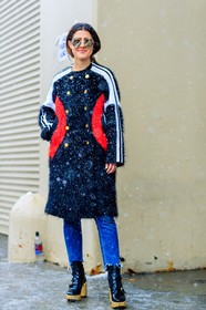 AUTUMN WINTER 2017-2018, AW 17-18, black boots, black coat, blue denim, denim pants, FALL WINTER 2017-2018, fashion week, frenchystyle, full length, Fur coat, FW, FW 17-18, high heels, jeans, jonathan paciullo, leather boots, NEW YORK, NYFW, printed coat, street style, sunglasses, trousers, vertical