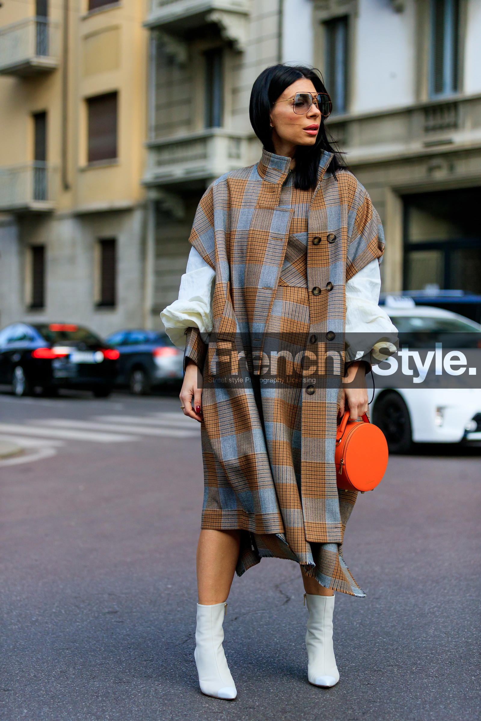 brown coat, checked, graphic jacket, grey coat, high heels, leather bag, leather shoes, orange bag, plaid, printed jacket, sunglasses, white shirt, white shoes, MILAN, MFW, fashion week, frenchystyle, FW, jonathan paciullo, street style, AUTUMN WINTER 2019-2020, AW 19-20, FALL WINTER 2019-2020, FW 19-20, vertical, full length