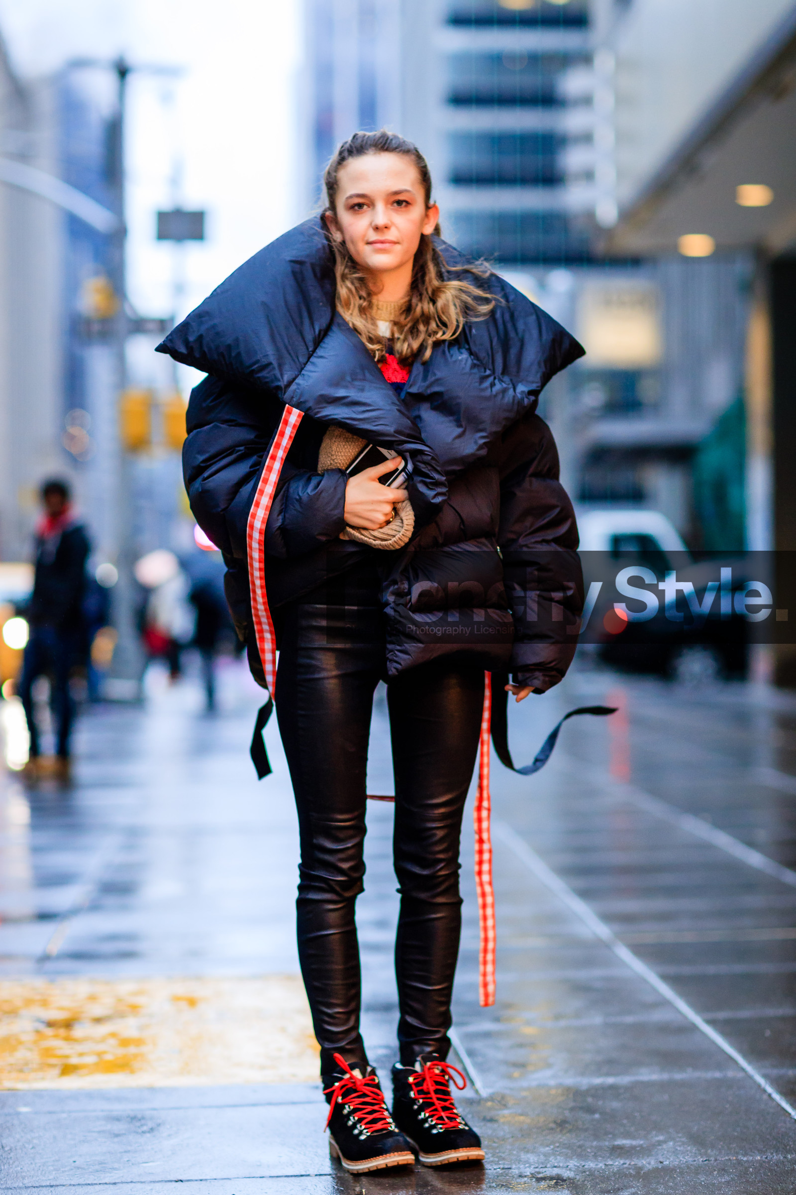 AUTUMN WINTER 2017-2018, AW 17-18, black boots, black jacket, black pants, black shoes, down jacket, FALL WINTER 2017-2018, fashion week, frenchystyle, full length, FW, FW 17-18, jonathan paciullo, lace up shoes, leather pants, leather shoes, NEW YORK, NYFW, oversize, street style, trousers, vertical