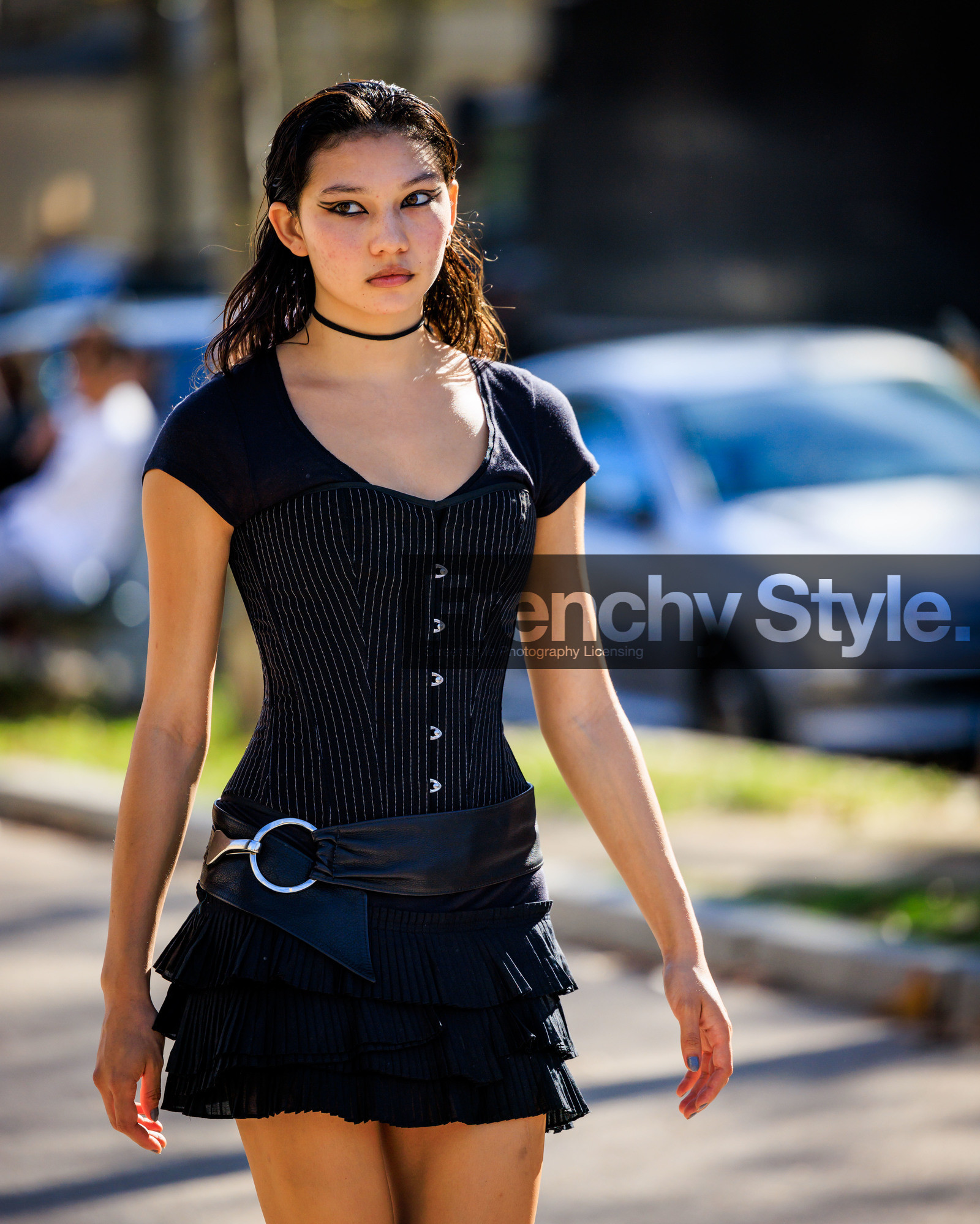 PARIS, PFW, fashion week, frenchystyle, FW, jonathan paciullo, street style, SPRING SUMMER 2024, SS 24, vertical, atmosphere details, detail