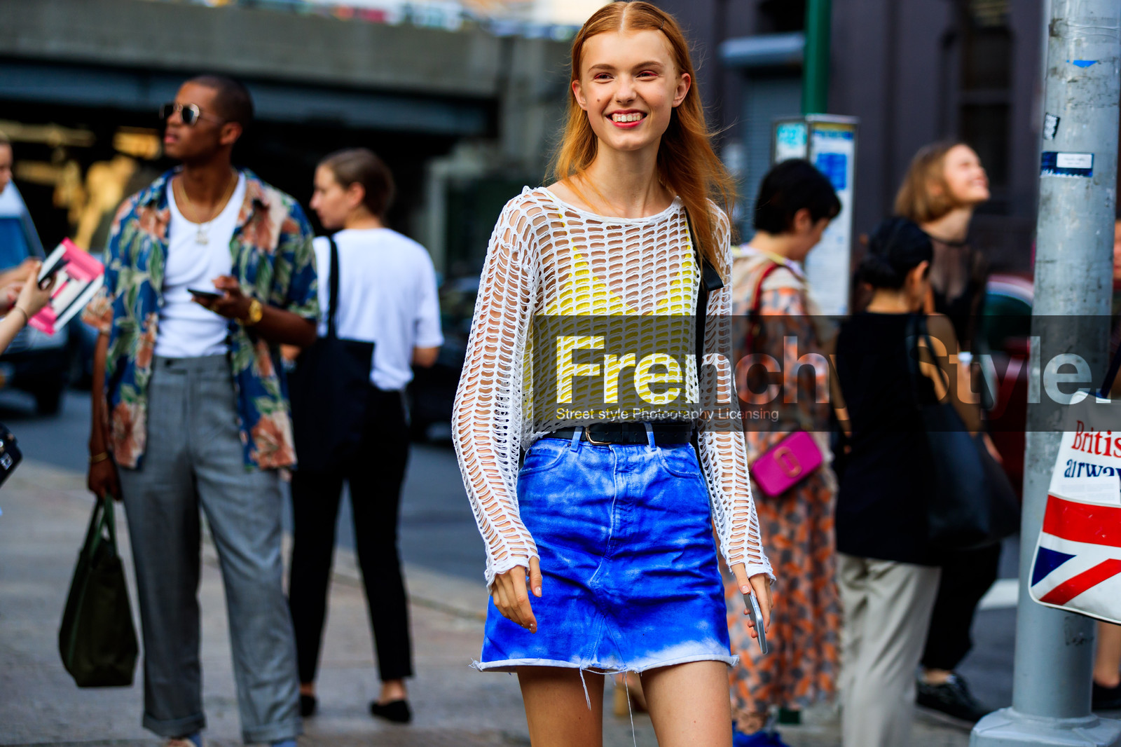 black belt, blue denim, denim skirt, leather belt, model, white sweater, yellow top, fashion week, frenchystyle, FW, jonathan paciullo, street style, NYFW, NEW YORK, SPRING SUMMER 2019, SS 19, atmosphere details, horizontal, detail