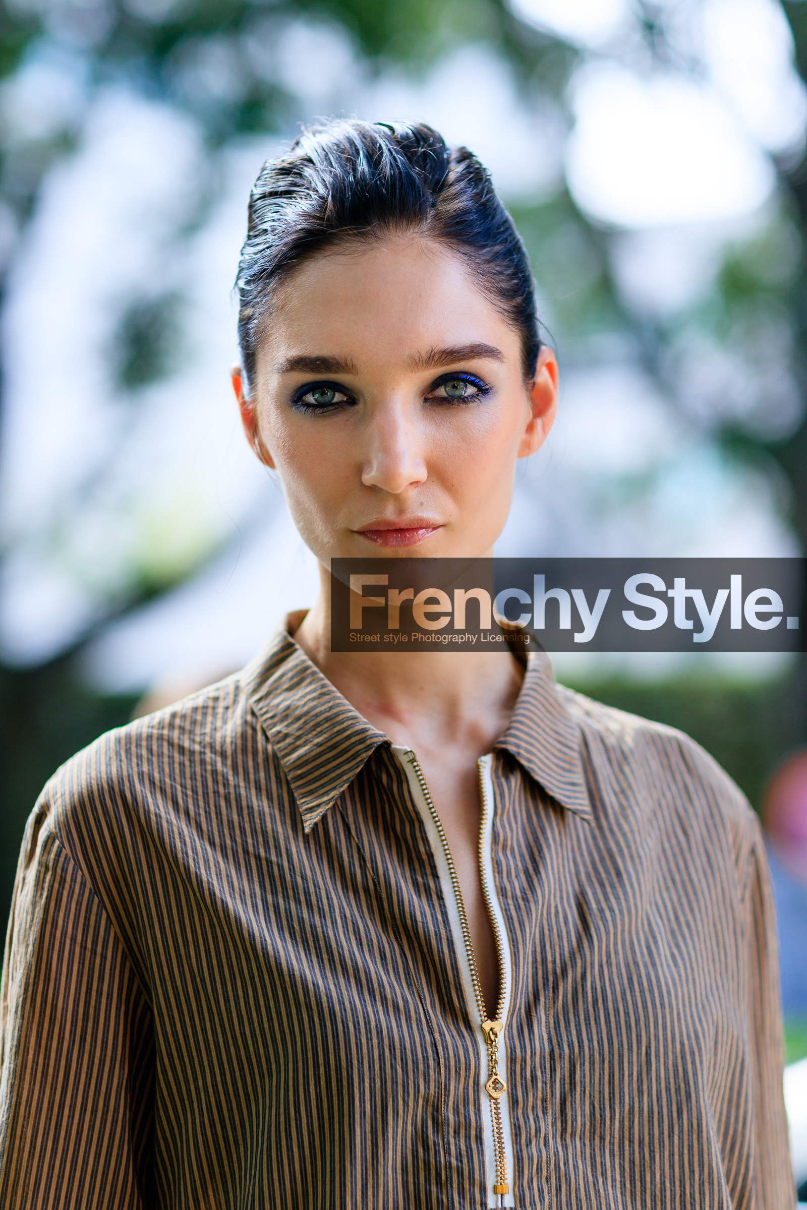 atmosphere details, brown shirt, detail, eyeshadow, fashion week, frenchystyle, FW, janice alida, jonathan paciullo, MFW, MILAN, model, portrait, pulled back hair, SPRING SUMMER 2017, SS 17, street style, vertical