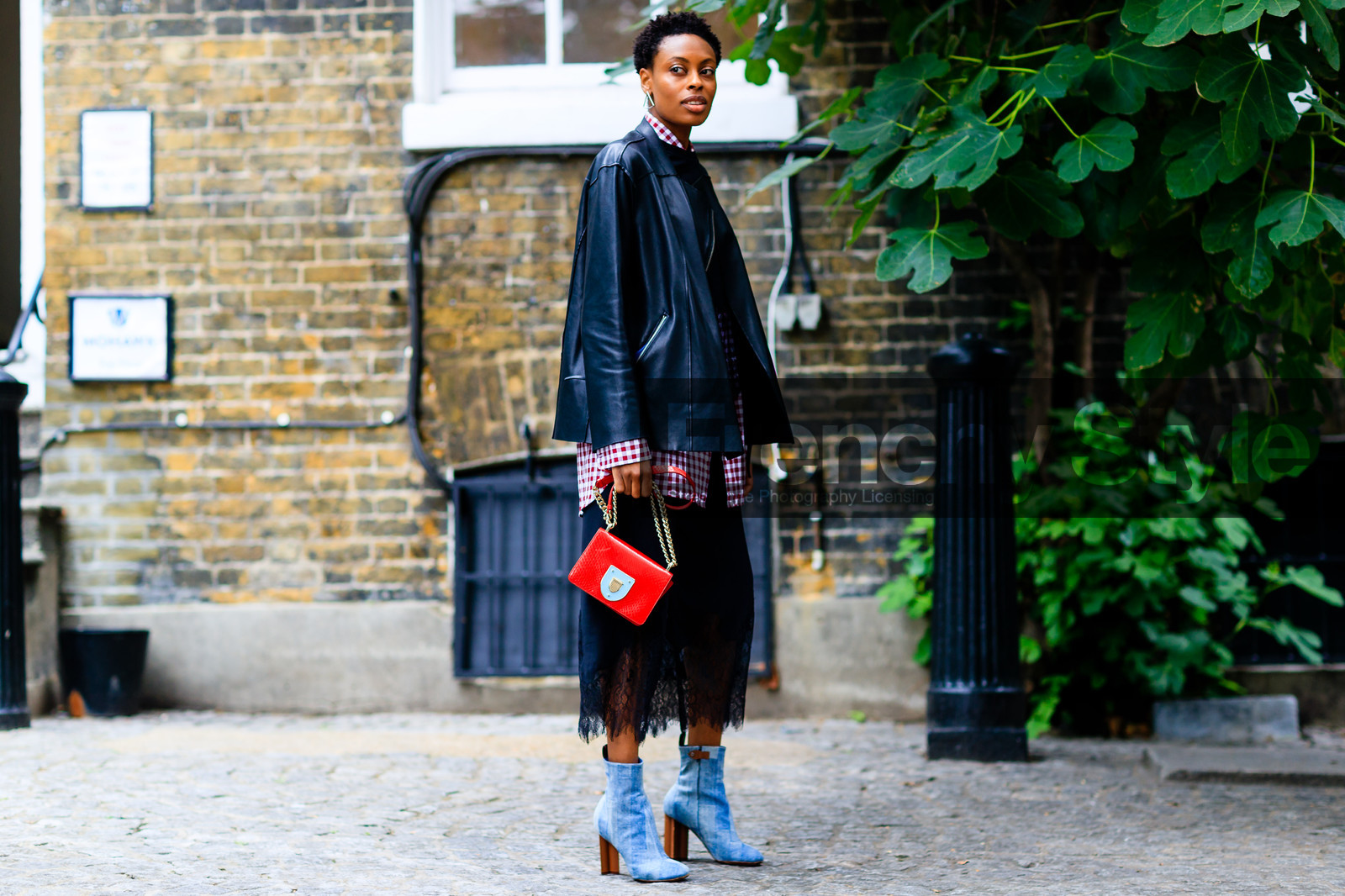 atmosphere details, black jacket, black pants, blue denim, check shirt, denim boots, denim shoes, donna wallace, fashion week, frenchystyle, full length, FW, gingham, graphic shirt, high heels, horizontal, jonathan paciullo, lace pants, leather bag, leather jacket, LFW, LONDON, louis vuitton, plaid, red bag, red shirt, SPRING SUMMER 2017, SS 17, street style, trousers, woman