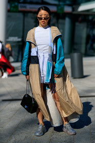 beige coat, black bag, graphic jacket, green bag, grey sneakers, jimmy choo, leather bag, leather shoes, parka, printed jacket, sequined shoes, shiny shoes, sportmax, sunglasses, white shorts, white top, yuwei zhangzou, MILAN, MFW, fashion week, frenchystyle, FW, jonathan paciullo, street style, AUTUMN WINTER 2019-2020, AW 19-20, FALL WINTER 2019-2020, FW 19-20, vertical, full length