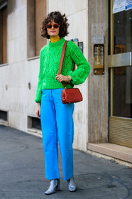 blue pants, brown bag, chloe hill, green sweater, leather bag, leather shoes, silver boot, sunglasses, trousers, fashion week, frenchystyle, FW, jonathan paciullo, street style, MFW, MILAN, AUTUMN WINTER 2019-2020, AW 19-20, FALL WINTER 2019-2020, FW 19-20, vertical, full length