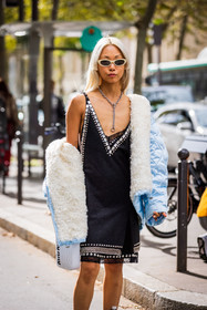 Vanessa Hong, bag, white bag, blue coat, black dress, coat, dress, miu miu look, short dress, statement dress, strap dress, strass, puffer, blue puffer, necklace, silver necklace, sunglasses, white sunglasses, fashion week, frenchystyle, FW, jonathan paciullo, street style, PFW, PARIS, SPRING SUMMER 2022, SS 22, vertical, atmosphere details