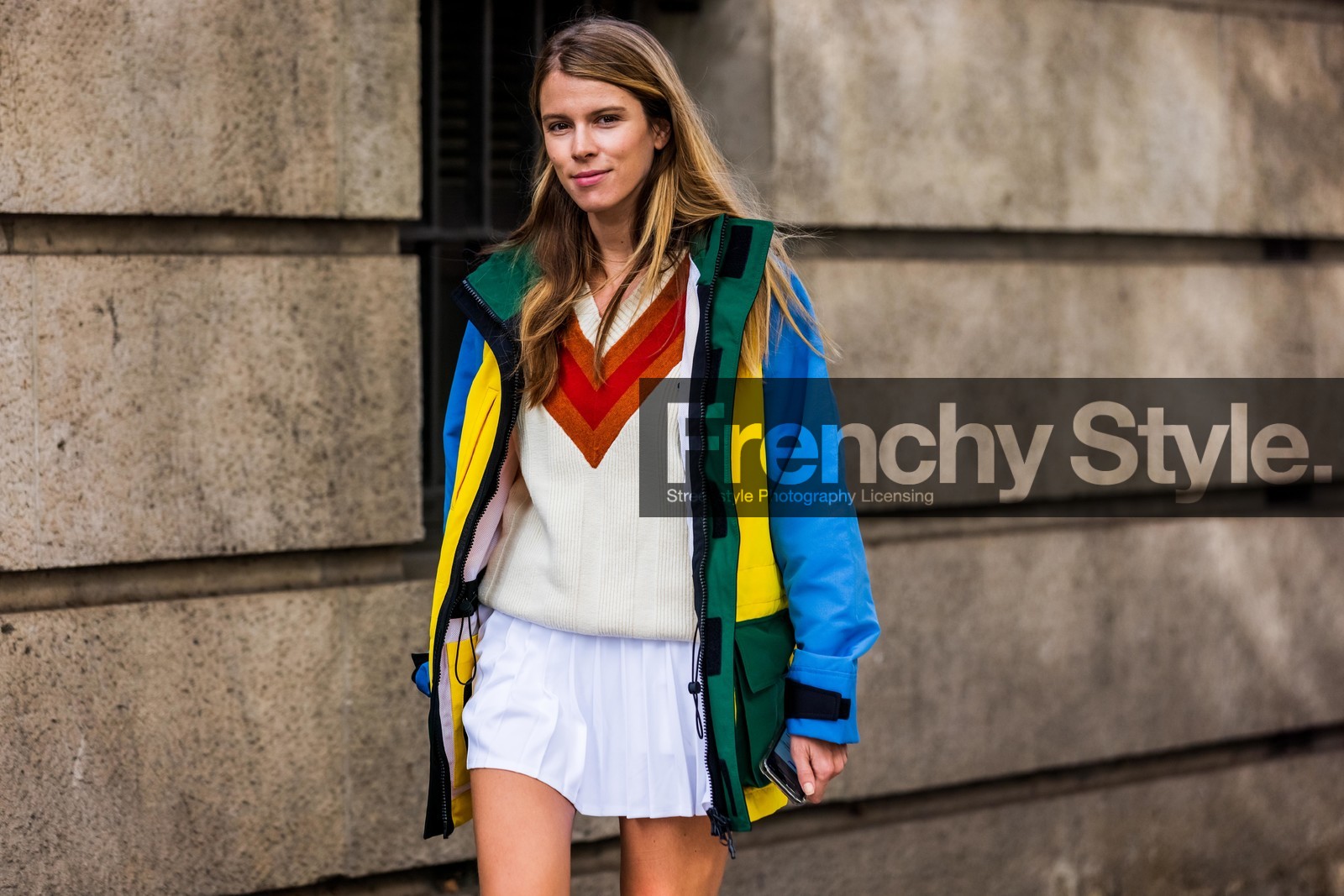 blue jacket, color, jacket, jumper, knitwear, lacoste look, mini skirt, Monica de la Villardière, pleated skirt, skirt, tennis look, v neck jumper, white jumper, white skirt, yellow jacket, lacoste, fashion week, frenchystyle, FW, jonathan paciullo, street style, PFW, PARIS, SPRING SUMMER 2022, SS 22, horizontal, atmosphere details