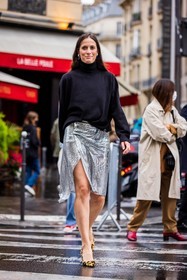animal print, Astrid Boutrot, black turtleneck, earrings, heels, leopard heels, leopard shoes, printed heels, sequins, silver skirt, skirt, splited skirt, turtleneck, fashion week, frenchystyle, FW, jonathan paciullo, street style, PFW, PARIS, SPRING SUMMER 2022, SS 22, vertical, full length