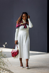 dior bag, ecru skirt, ecru turtleneck, gold chain, gold necklace, knitwear, leather bag, long skirt, pink scarf, pleated skirt, printed scarf, red bag, saddle bag, scarf, skirt, sunglasses, Tiffany Reid, turtleneck, white skirt, PARIS, PFW, fashion week, frenchystyle, FW, jonathan paciullo, street style, SPRING SUMMER 2022, SS 22, vertical, full length