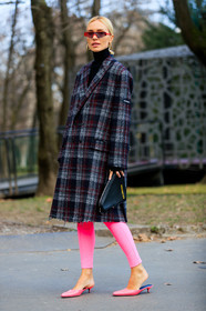 balenciaga, black bag, checked, graphic bag, graphic jacket, grey coat, leather bag, leather shoes, pink pants, pink shoes, plaid, printed jacket, sunglasses, trousers, viktoria rader, MILAN, MFW, fashion week, frenchystyle, FW, jonathan paciullo, street style, AUTUMN WINTER 2019-2020, AW 19-20, FALL WINTER 2019-2020, FW 19-20, vertical, full length