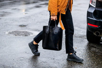 black bag, black denim, black shoes, black sneakers, denim pants, jeans, leather bag, leather shoes, orange jacket, trousers, street style, jonathan paciullo, FW, frenchystyle, fashion week, NYFW, NEW YORK, AUTUMN WINTER 2018-2019, AW 18-19, FALL WINTER 2018-2019, FW 18-19, atmosphere details, horizontal, detail