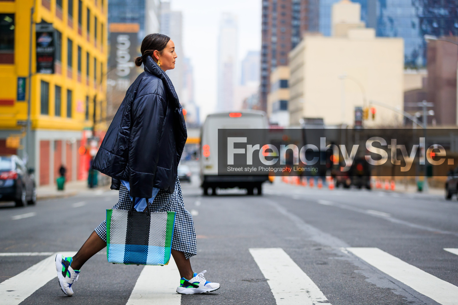 black jacket, blue, blue shirt, checked, down jacket, gingham, graphic bag, graphic skirt, green, leather bag, leather jacket, leather shoes, nike, patchwork, plaid, printed bag, printed skirt, tartan, turquoise, white, white sneakers, street style, jonathan paciullo, FW, frenchystyle, fashion week, NYFW, NEW YORK, AUTUMN WINTER 2018-2019, AW 18-19, FALL WINTER 2018-2019, FW 18-19, atmosphere details, horizontal, full length, luping wang, rachael wang