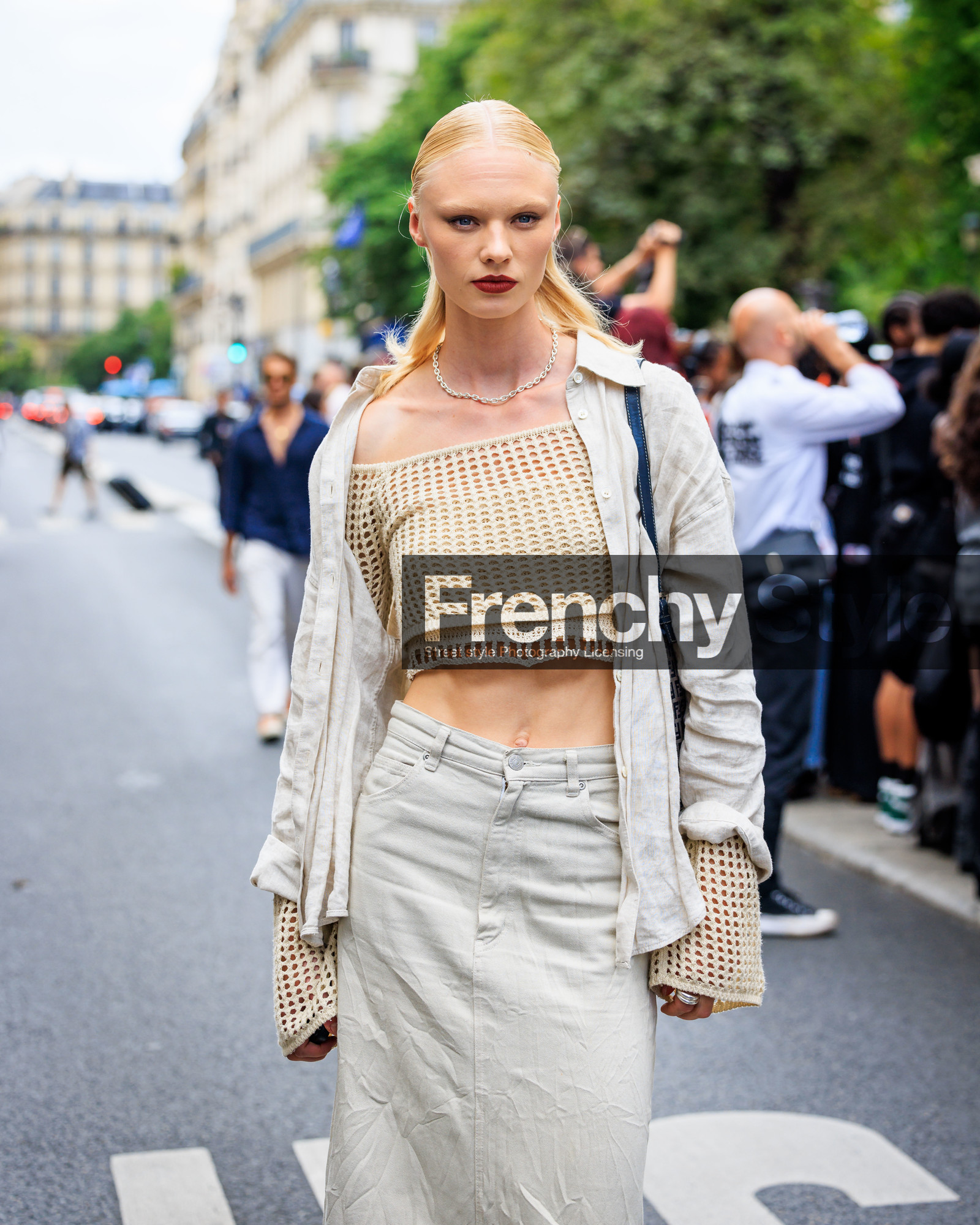 fashion week, frenchystyle, FW, jonathan paciullo, street style, PFW, PARIS, FW 23-24, FALL WINTER 2023-2024, AUTUMN WINTER 2023-2024, HAUTE COUTURE, vertical, atmosphere details, detail
